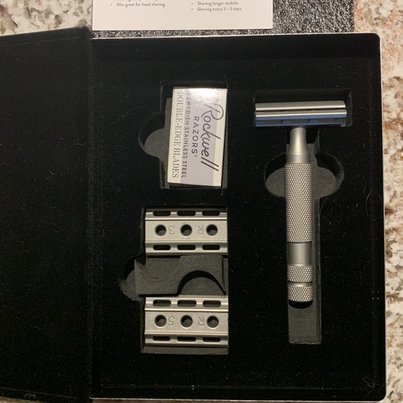 SOLD - Rockwell S6 Stainless Safety Razor - Picture 3 of 3